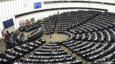 Європарламент проголосував за 5 млрд євро для України