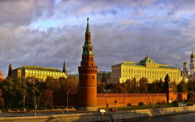 Украина бьет россиян гривной