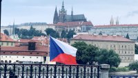 ЄС перерахував Чехії першу компенсацію за військову допомогу Україні