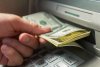 ПриватБанк відновлює прийом готівкових доларів та євро у терміналах