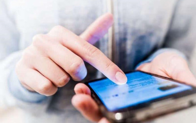 Нацбанк просить полегшити українцям проведення переказів