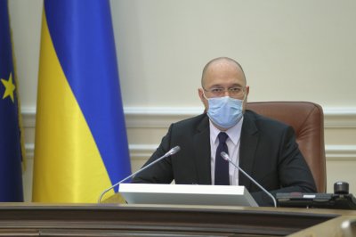 Шмыгаль задекларировал 3,4 млн грн доходов