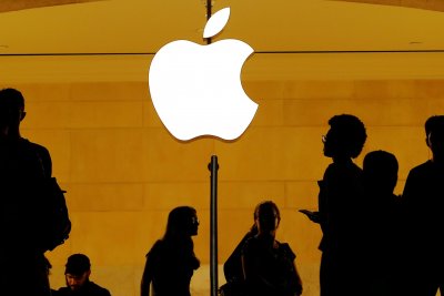 Apple першою досягла капіталізації в $3 трлн