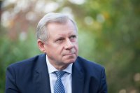 Нацбанк снизил учетную ставку сразу до 13,5%