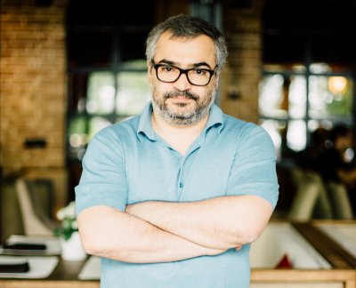 Частку Березовського в Айбокс Банку продають за борги