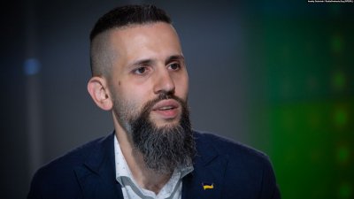 Нефьодов переведет таможенников на контракт