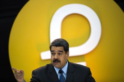 Венесуэла установила 15% комиссию на криптовалютные переводы