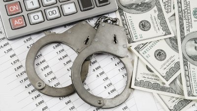 Банки назвали корупцію та тиск правоохоронців головними факторами високого ризику