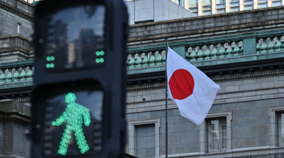 Акції в Японії впали на 4%