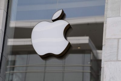 Apple заявила про рекордний викуп своїх акцій з ринку