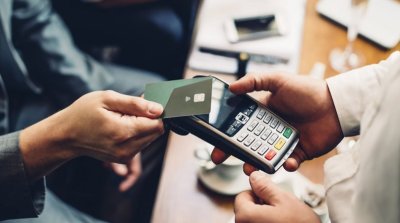 АМКУ дозволив Mastercard та Visa зменшити міжбанківську комісію