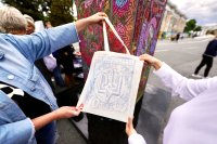 В Киеве открылся Музей гривны под открытым небом