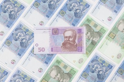 S&P спрогнозировало курс гривны до 2022 года