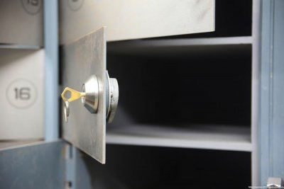 Волна грабежей ячеек докатилась до Ровно