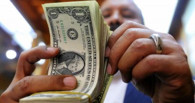 Украина вышла на охоту за длинным долларом