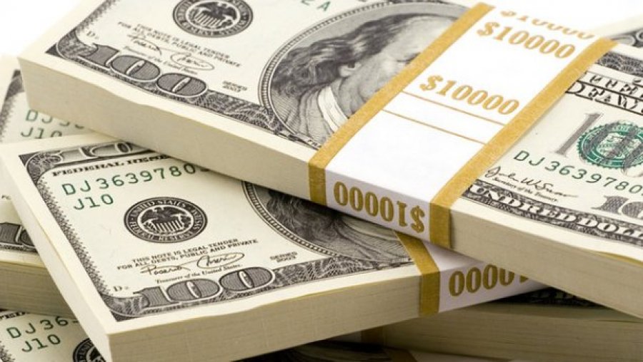 Минфин рассказал, сколько и у кого одолжит в 2019 году