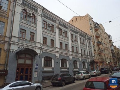 Укрексімбанк продає історичну будівлю в центрі Києва
