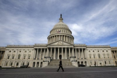 Сенат США схвалив призупинення стелі держборгу