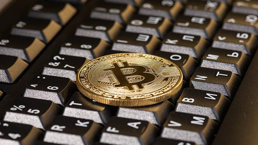 Евросоюз хочет контролировать криптовалюты