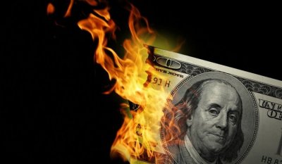 Валютні резерви НБУ впали за травень на $3,4 млрд
