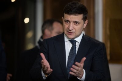 Зеленский просит МВФ увеличить помощь