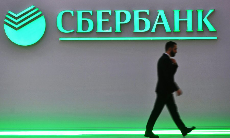 Санкции не доходят