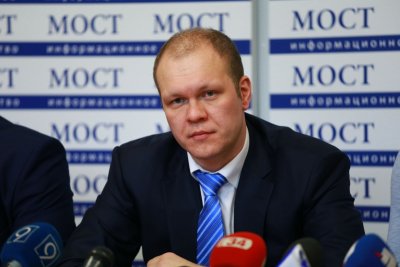 Дзензерскому запретили выезд из-за банковского долга