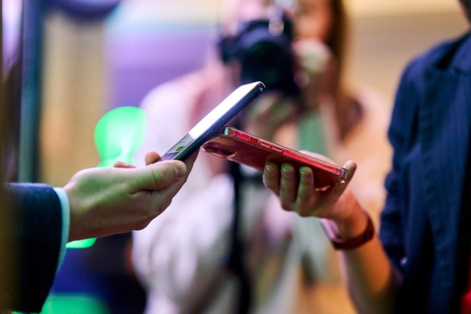 Уряд дозволив мікроторгівцям не використовувати платіжні термінали до кінця війни