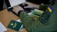 Кабмін спростив перебронювання працівників критично важливих підприємств