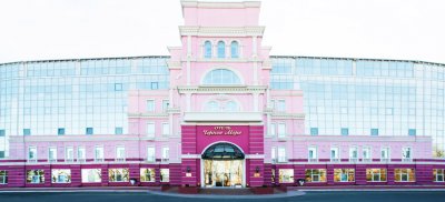 Сбербанк забирает у Климова две гостиницы в Одессе