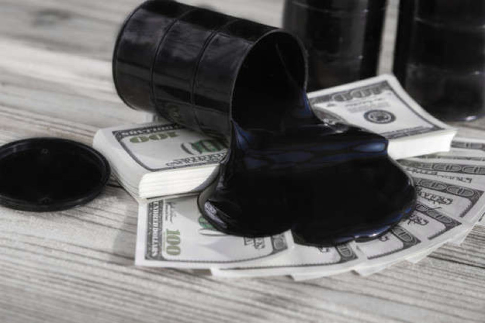 Зеленський: майже 40% нафтопереробки росії виведено з ладу