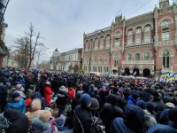 Проплаченные митинги под НБУ пытаются сорвать соглашение с МВФ - Смолий