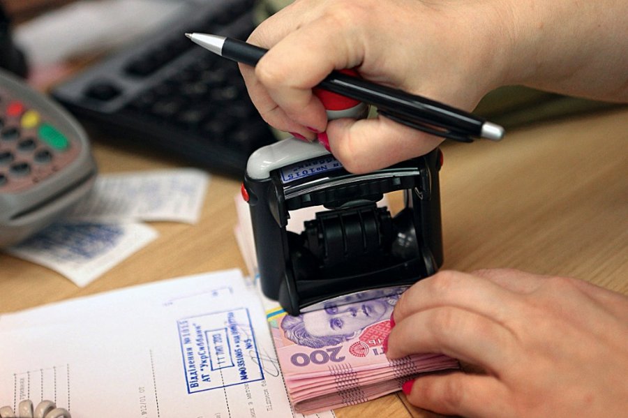 Пенсионеры не смогут получать выплаты через российские банки