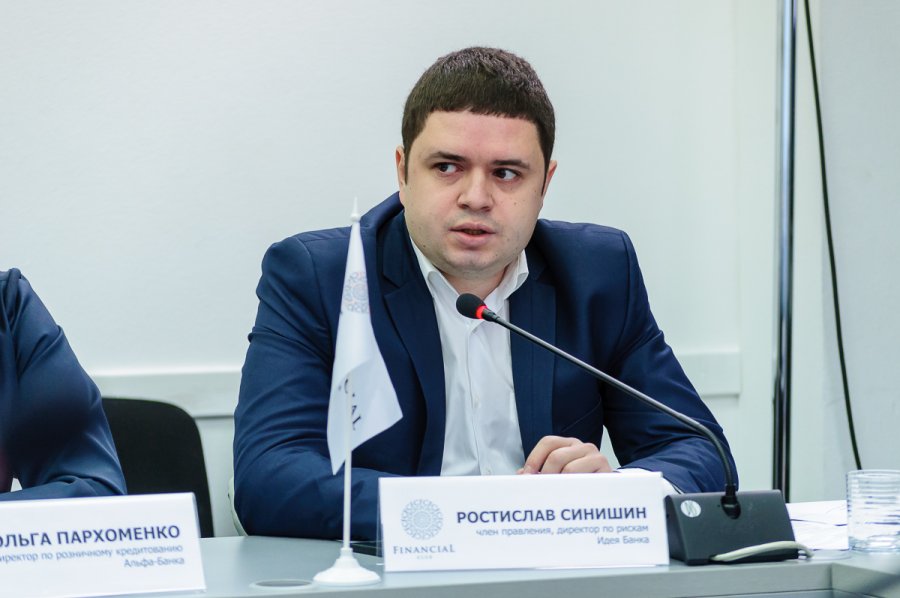 Частным исполнителям поручат взыскать долги физлиц