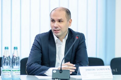 Начальник департамента розничного бизнеса банка «Глобус» Дмитрий Замотаев