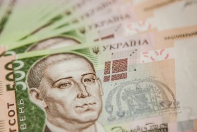 Количество поддельных банкнот гривны снизилось на четверть