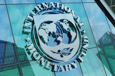 МВФ визначив дату першого перегляду нової програми для України