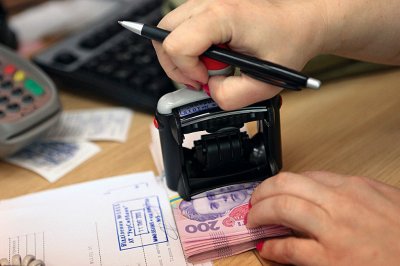 Вкладчикам облегчат возврат денег