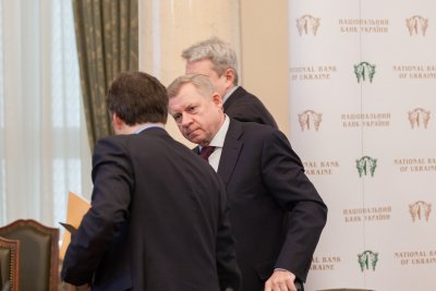 Нацбанк облегчит требования к капиталу банков