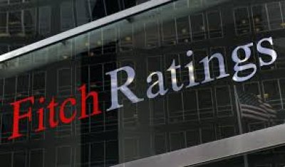 Fitch знизило рейтинг України після угоди щодо реструктуризації боргу