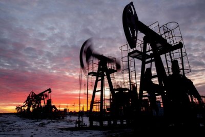 Нафта Brent впала нижче $70, а російська – до $60