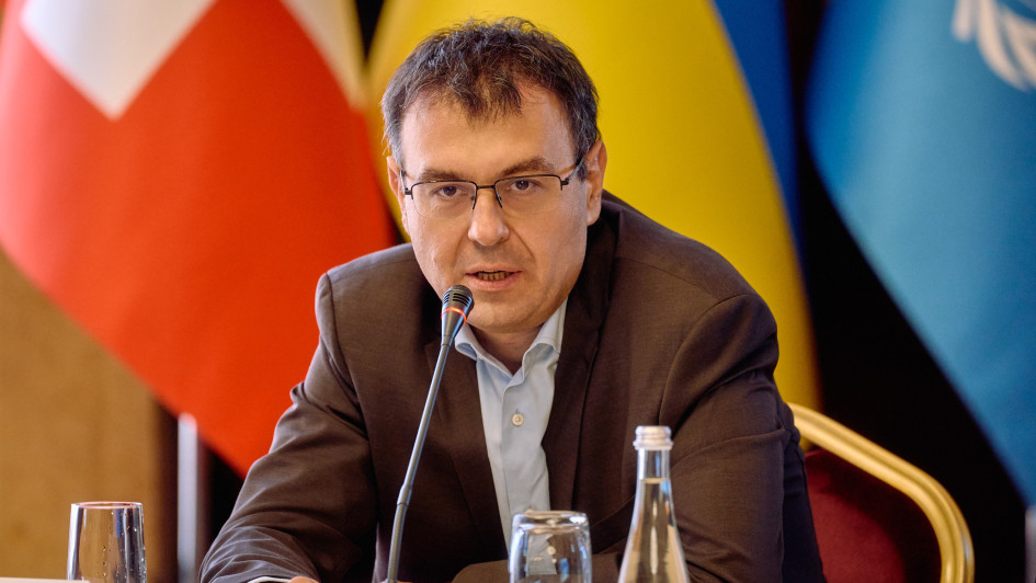 Грошей немає: уряд відклав частину бюджетних видатків до грудня