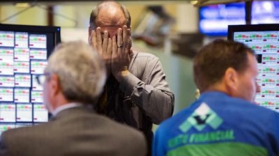 Санкции США обвалили финансовый рынок России