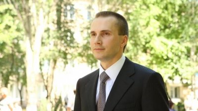 Суд отказал Александру Януковичу в иске к НБУ на 1,6 млрд грн