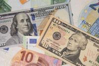 НБУ у серпні продав $4,82 млрд – найбільше за три місяці