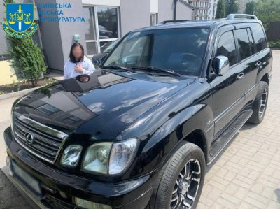 Банкір та його спільники зняли з рахунків клієнтів $169 тисяч