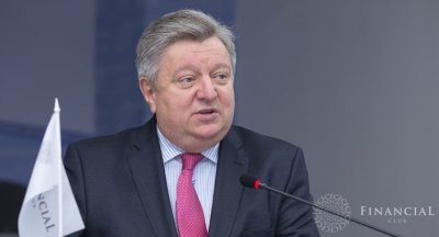 Председатель Совета Независимой ассоциации банков Украины Роман Шпек выступил против неравных правил игры
