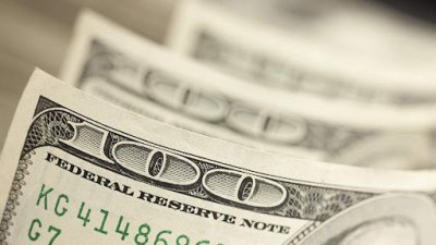 росія почала купувати готівкові долари в Африці