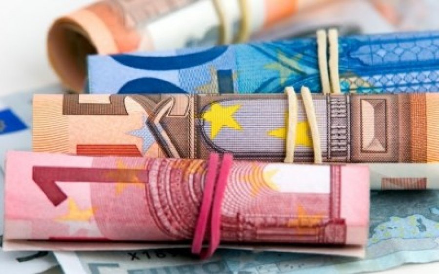 Украинцев освободят от декларирования валюты