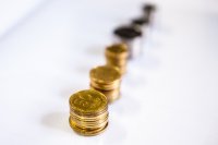 Нацбанк притормозит бурное развитие розничных банков